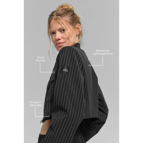 Alo Yoga Cropped Pinstripe Main Character Full Zip Jacket Black/Titanium XS